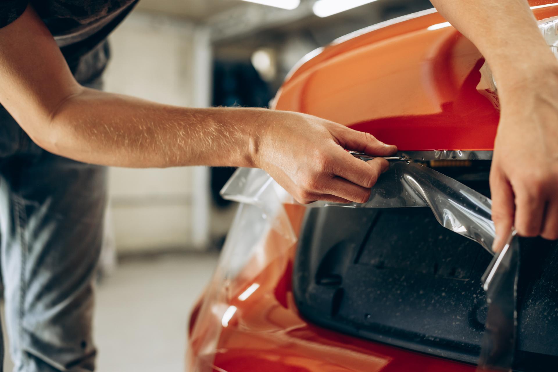 Car wrapping with foil car service